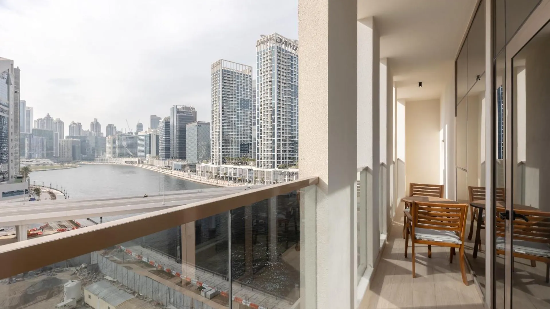 Canal View, Partial Burj Khalifa View, Brand New Dubai United Arab Emirates