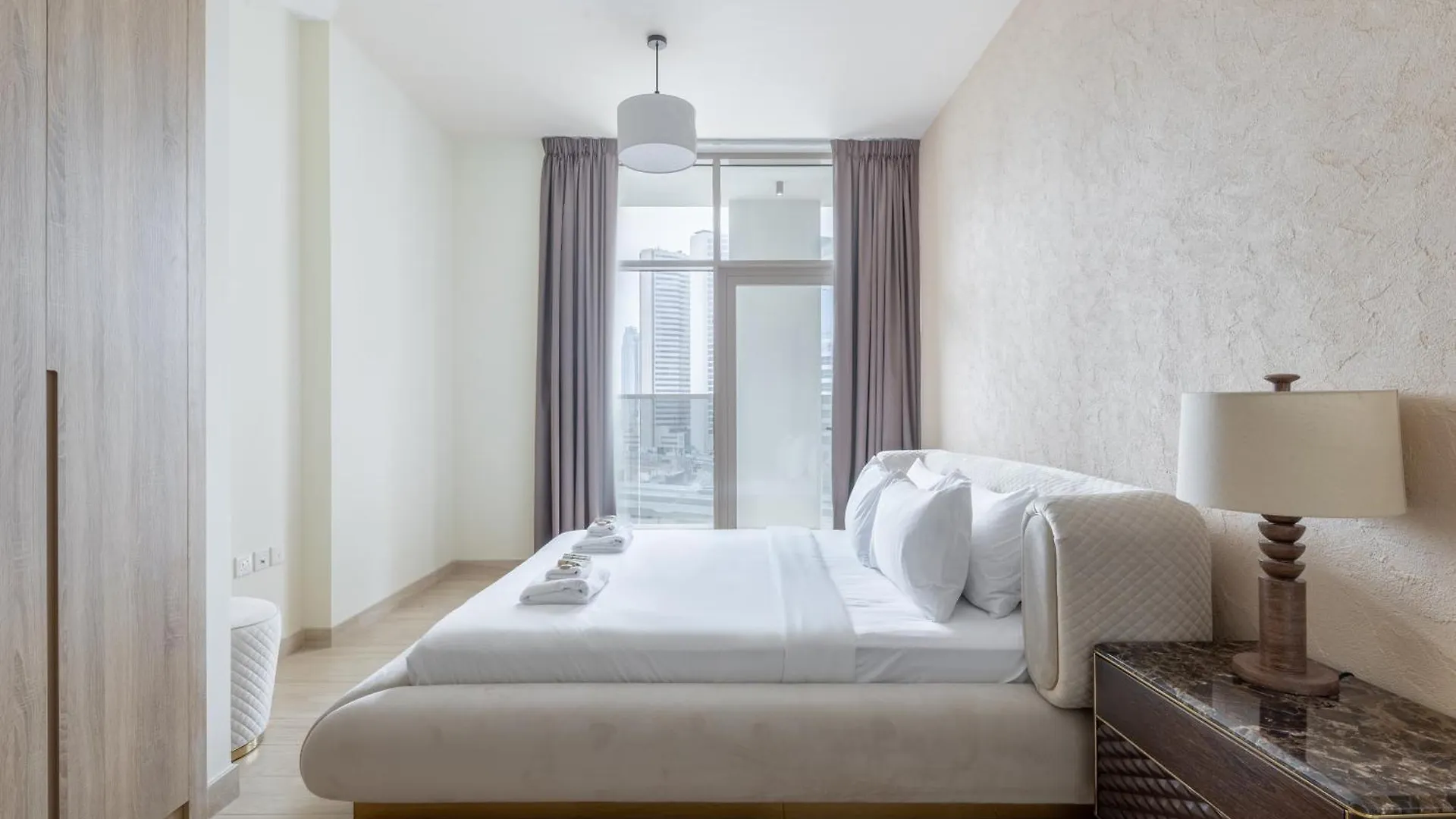 Canal View, Partial Burj Khalifa View, Brand New Dubai 0*,  United Arab Emirates
