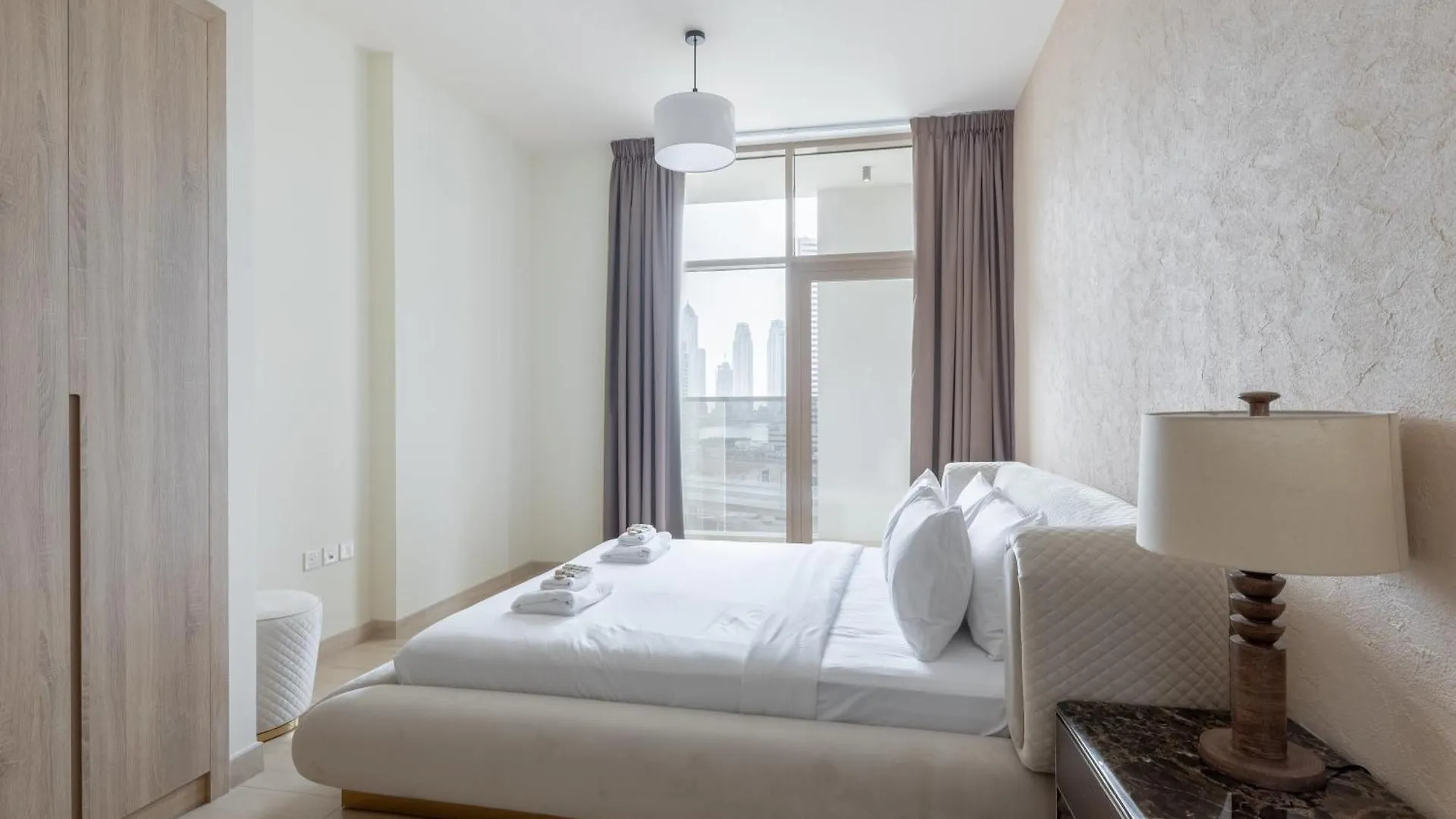 Canal View, Partial Burj Khalifa View, Brand New Dubai Apartment