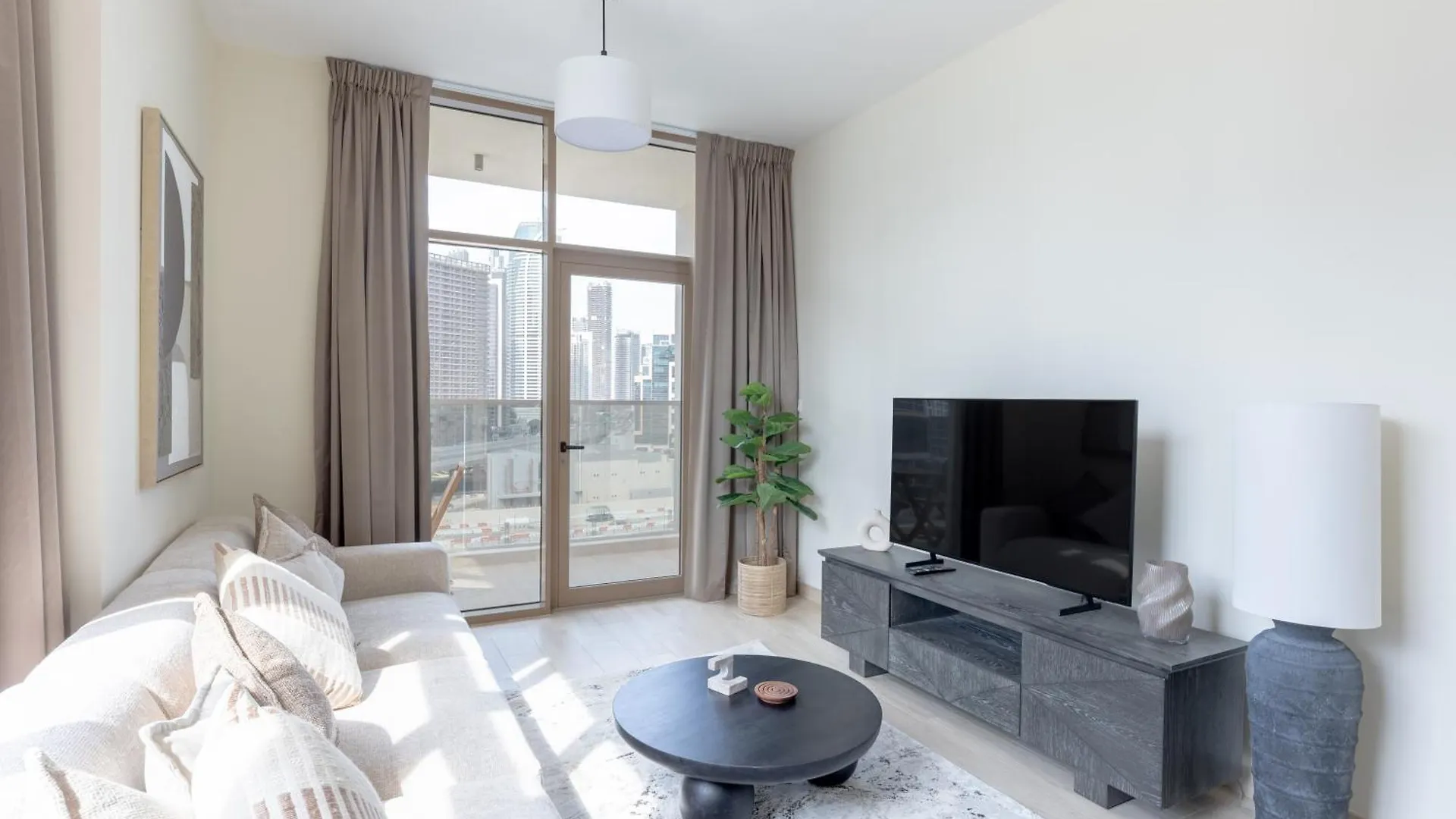 Canal View, Partial Burj Khalifa View, Brand New Dubai Apartment
