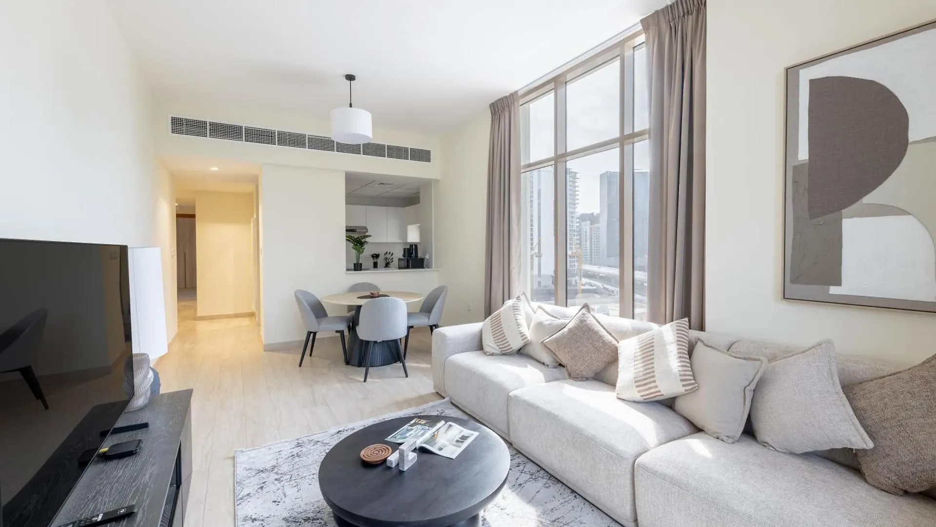 Apartment Canal View, Partial Burj Khalifa View, Brand New Dubai United Arab Emirates