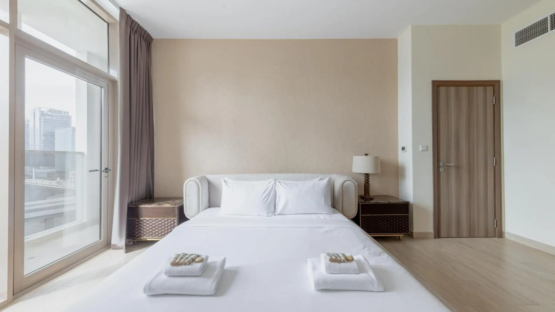 Canal View, Partial Burj Khalifa View, Brand New Dubai