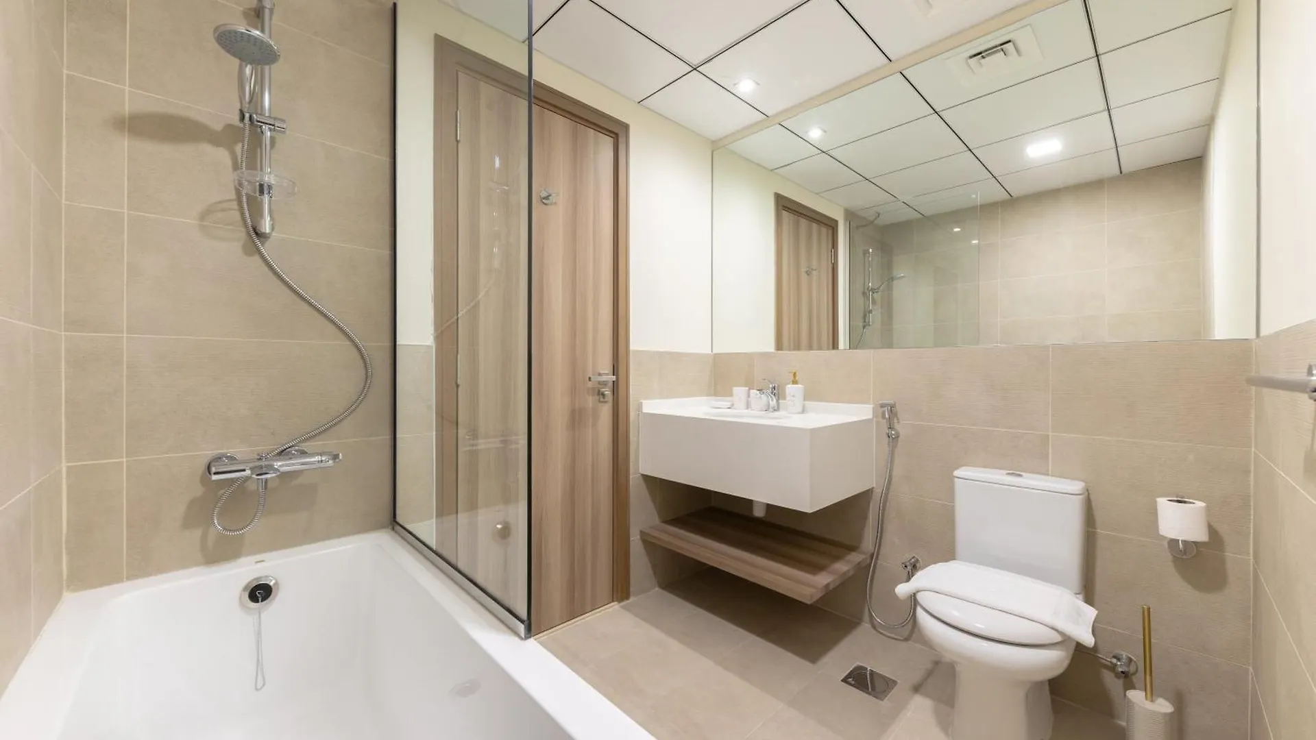 Canal View, Partial Burj Khalifa View, Brand New Dubai